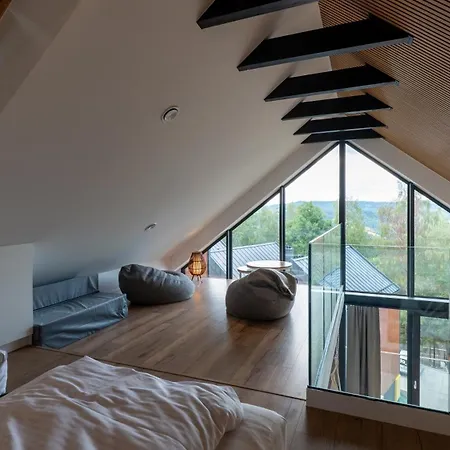 View, Sun&snow Apartment *
